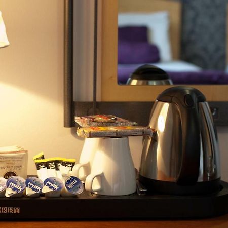 לינה וארוחת בוקר סוורדס Dublin Airport Manor By Thekeycollections מראה חיצוני תמונה
