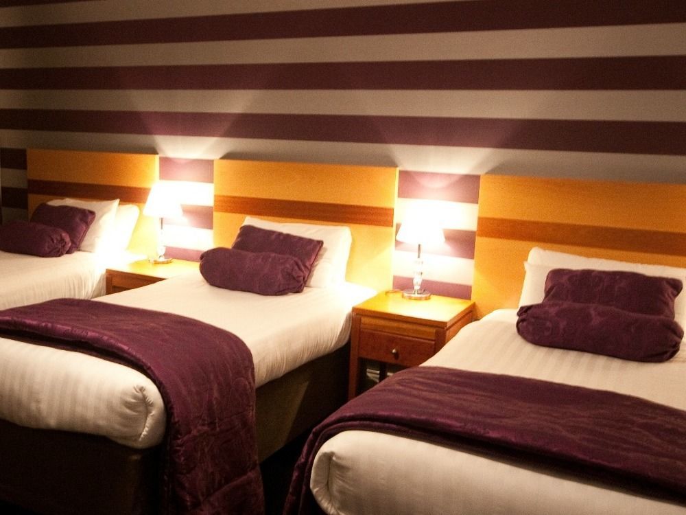 לינה וארוחת בוקר סוורדס Dublin Airport Manor By Thekeycollections מראה חיצוני תמונה